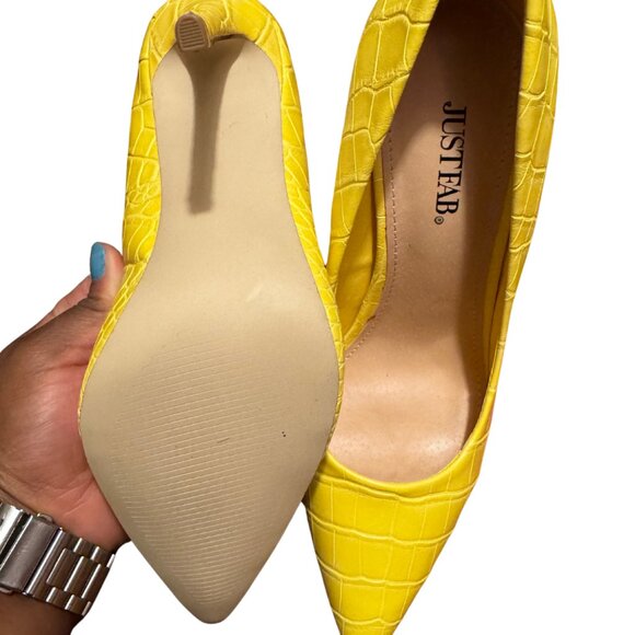 JustFab Yellow Size 8.5 - Picture 4 of 6